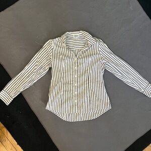 Express ultimate essential shirt